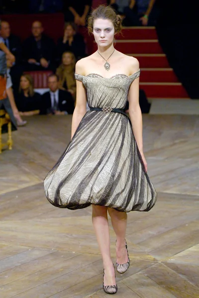 Look 22